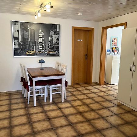 Ruhige Wohnung In Feldrandlage Massenbachhausen Esterno foto